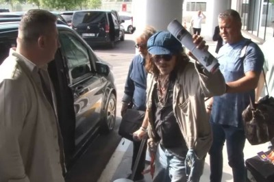 Johnny Depp ve Hollywood Vampires: Müziğin Gücüyle Topluma Destek