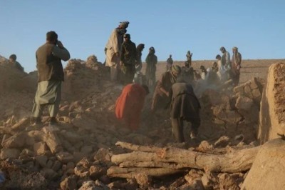 Afganistan'da Herat Vilayetindeki Depremde Yüzlerce Can Kaybı