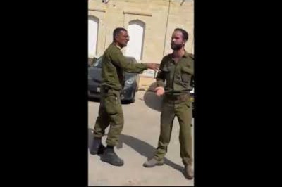 İsrail Başbakanı Netanyahu'ya Karşı Yapılan Askeri Üs Ziyareti Sırasında Protesto