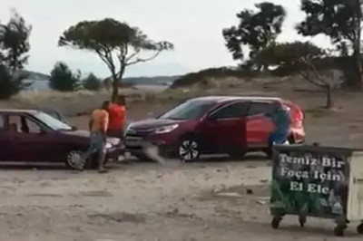 Emekli Albay Trafikte Tartıştığı Kişiye Döner Bıçağıyla Saldırıdan Korunmak İçin Ateş Etti
