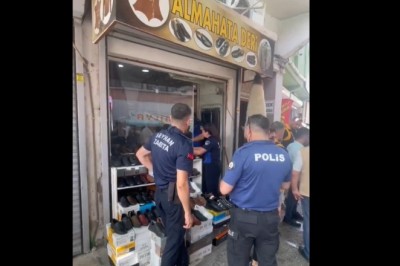 Adana'da Ayakkabı Dükkanından Kaçak Eczane Çıktı: Suriyeli Sığınmacının İşlettiği Dükkana Baskın Yapıldı